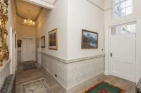 Luxurious period house on the shores of Lake Windermere