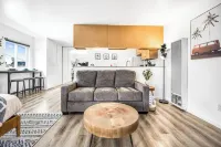 Spacious Ocean Beach Studio w/ Parking - Short Walk to the Beach