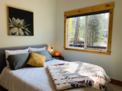 Alpine Escape - Apartment Suite in North Tahoe