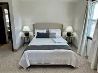 The Flat on Olde Scotland - Two bedroom, one bath flat with full kitchen
