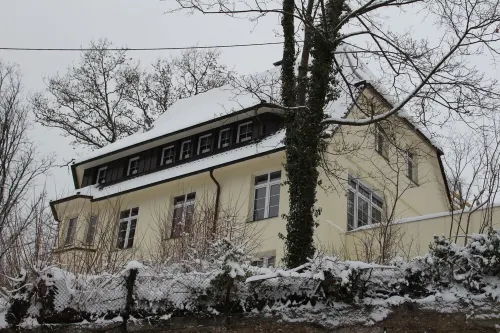 Apartment on Bardili mountain