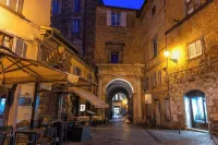Scappo in Umbria, Residenza Monaldeschi