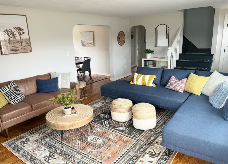 Modern Home, Next to SPIRE, Near Wineries, Geneva-On-The-Lake