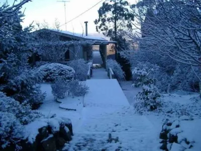 Graceland Mount Victoria Coxs Cave附近的飯店