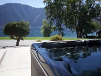 Wapato Point Bear Mountain Retreat - Views + Resort Access Hotels in Manson