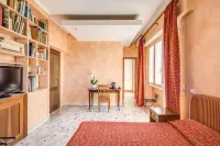 Domus Caracalla Hotels in Monti