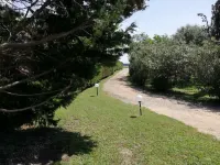 Roulotte La Pitchoune Hotels in Tarascon