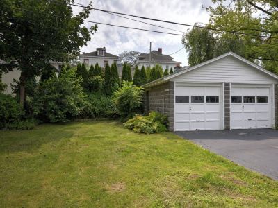 Newly Renovated Gem in Melrose - Pet Friendly
