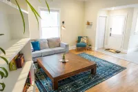 Downtown, beautifully remodeled entire home