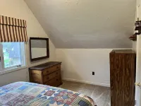 Creekside Chalet