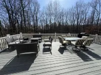 Cozy getaway in the Poconos — 5minutes away from all your favorite attractions !