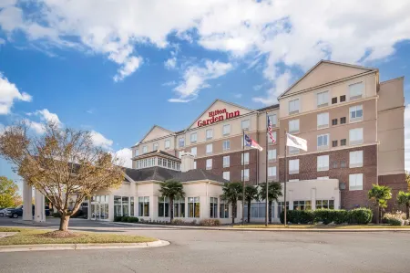 Hilton Garden Inn Charlotte/Concord Отели рядом с достопримечательностью «Хендрик Моторспортс»