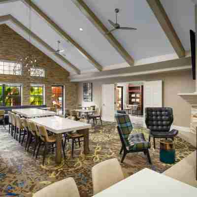 Residence Inn Dallas Addison/Quorum Drive Dining/Meeting Rooms