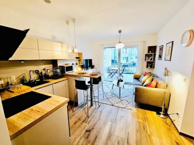 Lovely 1 Bedroom Flat with Terrace in Luxembourg-Ces1 Hotels in Cessange