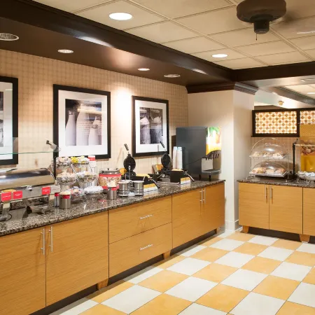 Hampton Inn Pensacola-Airport (Cordova Mall Area)