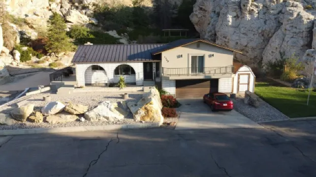 Super Unique 4Br 3Bath Nature Home Getaway - 9Beds