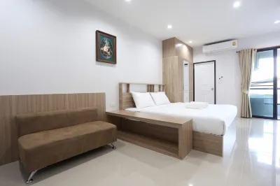 Farisa Garden Hotel Hotels near I Seng Heng Ltd., Part.