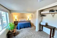The Tumalo Guest House - Centrally located for all Central Oregon Activities! 투말로 주립공원 주변 호텔