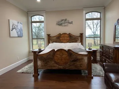 NEW Hacienda Ranch W/ Resort Style Pool Hotels near MAGIC Worm Ranch