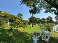 ดรีมฟอเรส รีสอร์ท - ที่มีที่จอดรถ