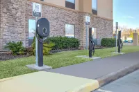 Hampton Inn & Suites Lake Jackson-Clute - parking