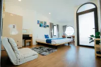 Thuyen Xua Homestay Phu Quy Island - Parkplatz