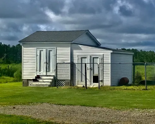 Beautiful pet friendly lodge in a quaint fishing village and sleeps 16 Hotels in Hyde County