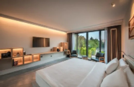 Warehouse by the Stay