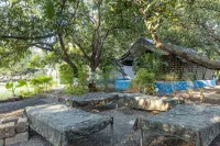 Gir County Home Stay Hotels near Naliyamandavi