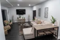 Corner Bungalow: Newly Renovated, Spacious & Open, Central & Convenient.