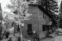 Lemmon Lodge Riverfront Cabin #12 with Private Beach on Grand Lake!