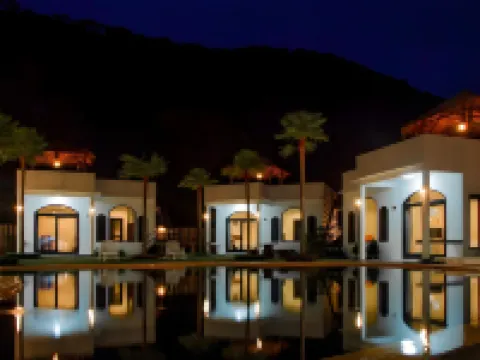 Chalaroste Lanta the Private Resort