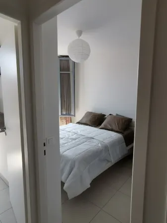 Cœur de Sète, New apartment, 63 m2 Отели в г. Сет