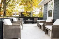 Charming 3-bedroom house in Cul de sac surrounded by forest