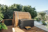 Ojai Luxury 6.5 Miles to Ojai, Pool, Spa,Yoga Dome, Pickle Ball, Magical Gardens