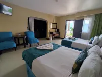 La Quinta Gran Bahía, Cuastecomates - Todo Incluido Hotels in Cihuatlan