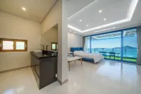 Yeosu View 21 Pension