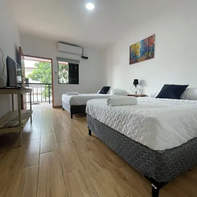 Hotel St Arthur Các khách sạn ở Ciudad Merliot