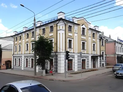 Русь-Отель Отели рядом с достопримечательностью «Стадион Торпедо»