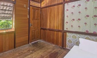 Spot on 91799 Sosonopan Homestay Near Lantamal VIII Manado