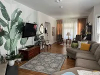 Family home in the Elmwood Village - 2 Sao