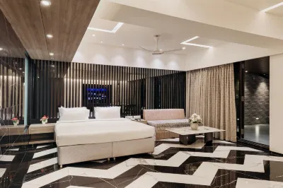 Kumar Resort by Turtle Hoteller i Hudco Colony