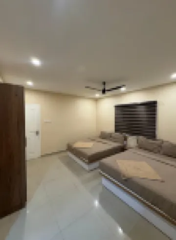 赫雷斯豪特住宅酒店