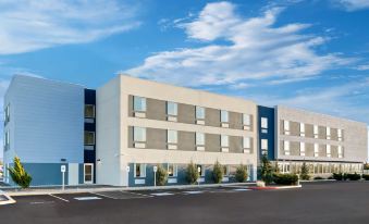 Holiday Inn Express & Suites GEORGE - QUINCY SOUTH
