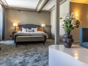 Hotel Royal