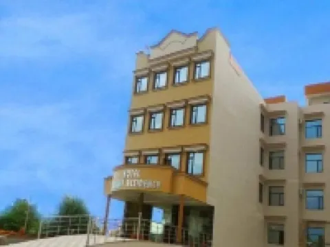 두르가 레지던시 카트라