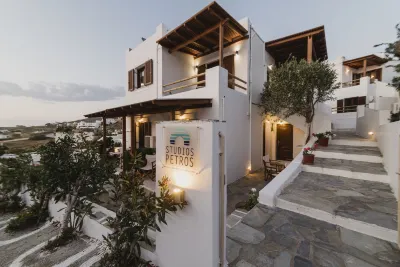 Petros Studios & Suites Hotels in рэгіянальная абшчына Наксас