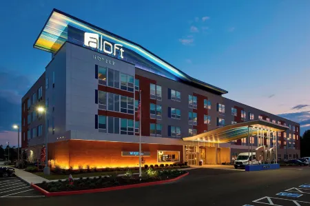 Aloft Cleveland Airport Отели в г. Норт-Ольмстед