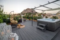 Plaka Arch Suites