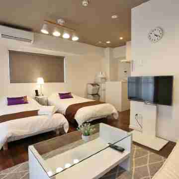 Forest Inn Tenjinminami Rooms